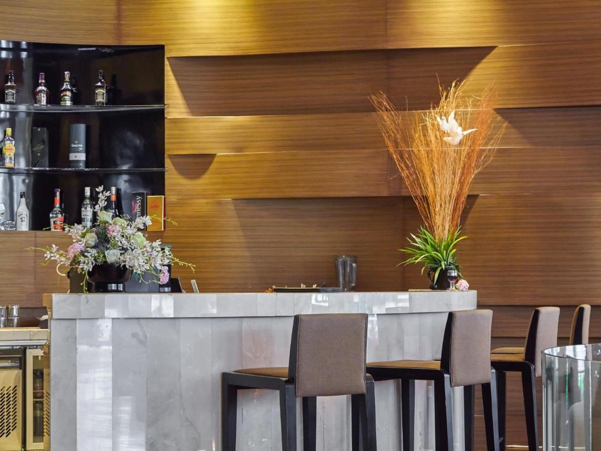 Maple Hotel Bangkok Exterior photo